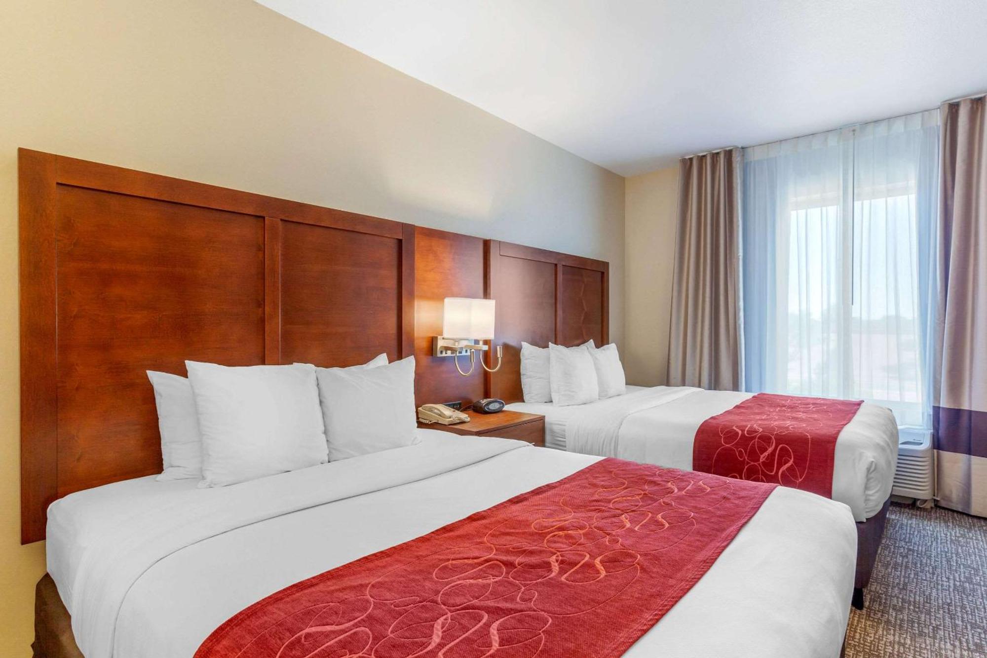 Comfort Suites Glendale - State Farm Stadium Area Екстер'єр фото