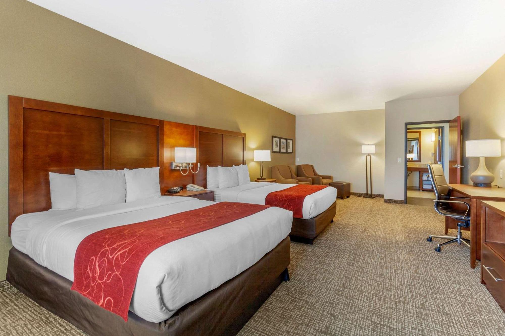 Comfort Suites Glendale - State Farm Stadium Area Екстер'єр фото