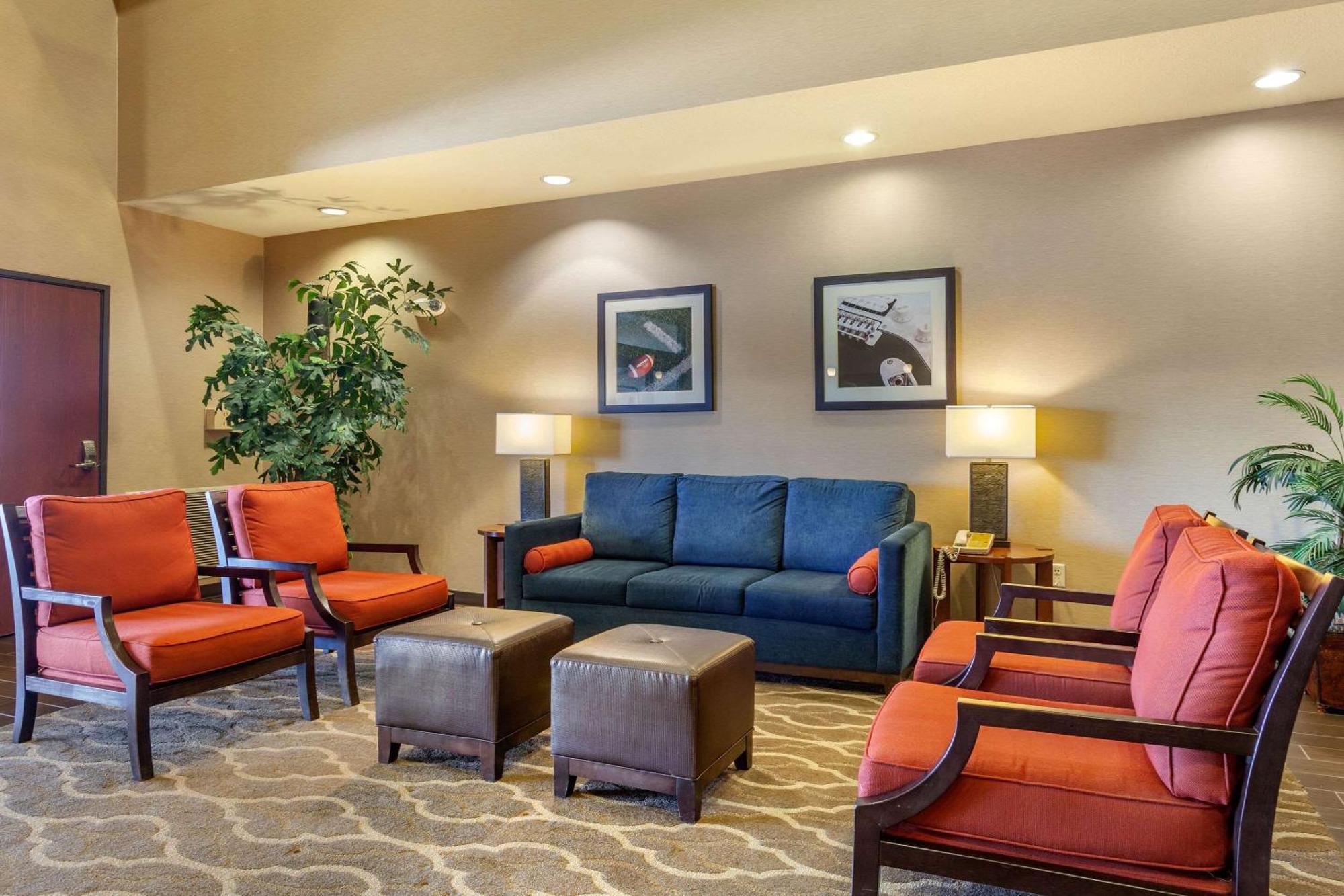 Comfort Suites Glendale - State Farm Stadium Area Екстер'єр фото