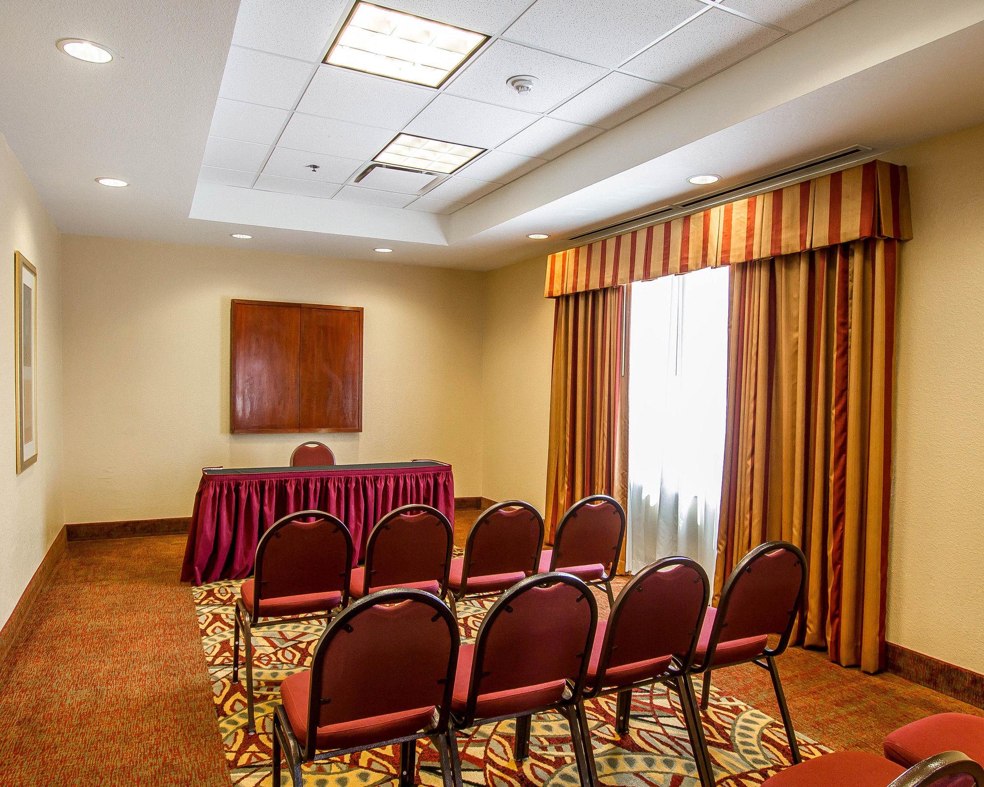 Comfort Suites Glendale - State Farm Stadium Area Екстер'єр фото