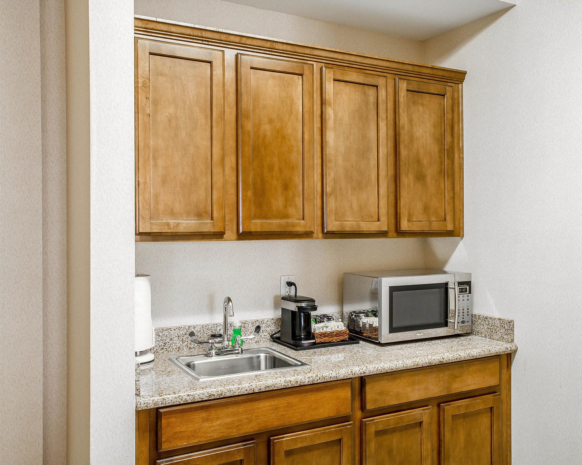 Comfort Suites Glendale - State Farm Stadium Area Екстер'єр фото